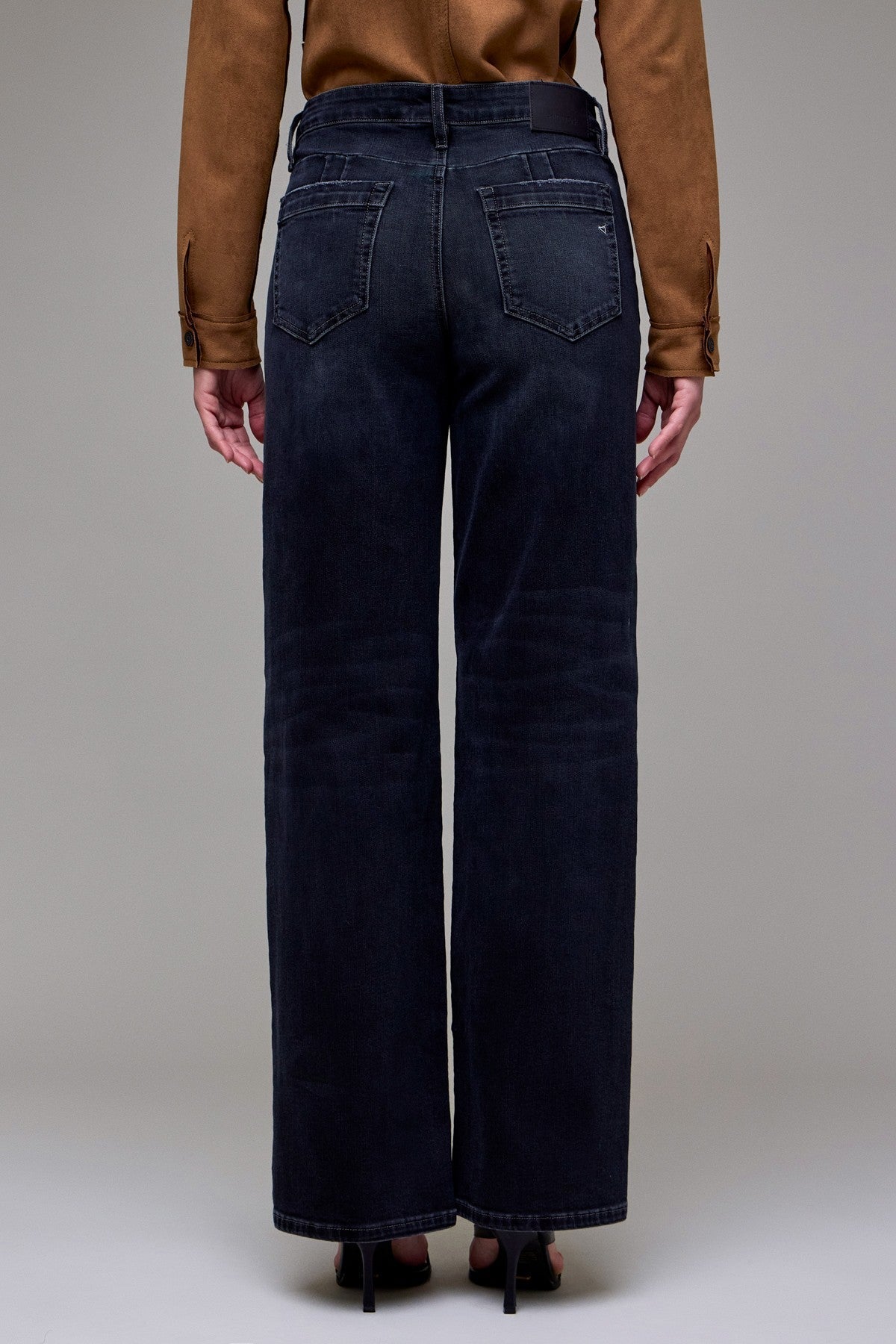 Hidden Mid Rise Logan Dad Jean
