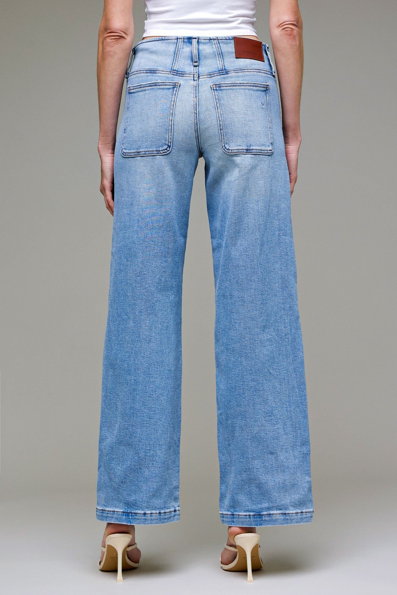 Hidden Logan Mid Rise Dad Jean