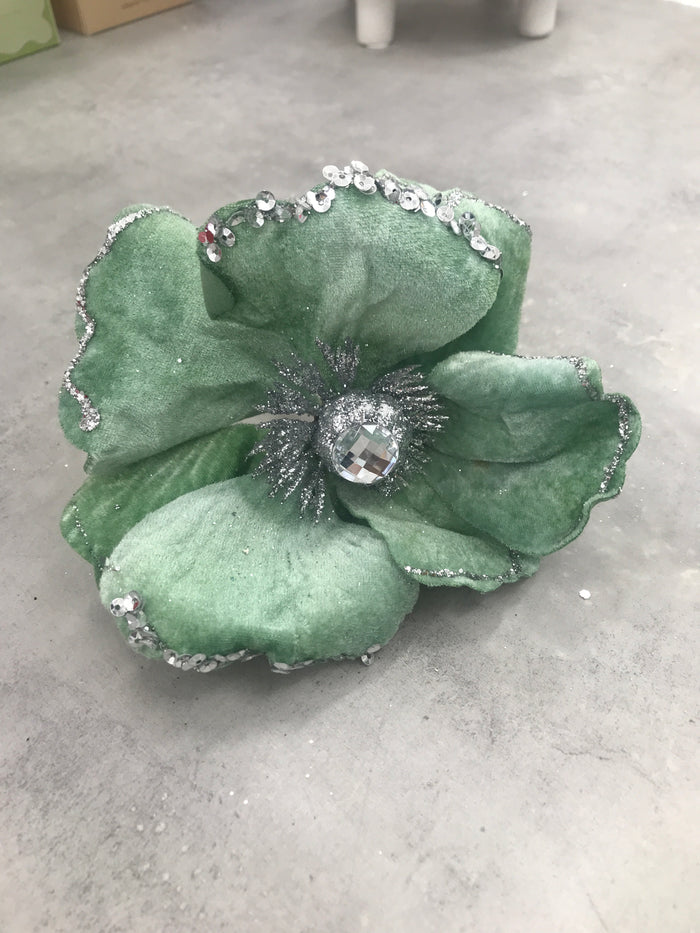 Clip on Fabric Magnolia Green