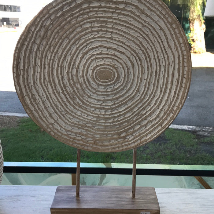 Moby Plate on Stand