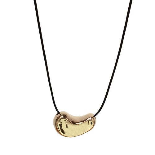 Kidney Shaped Pendant Necklace