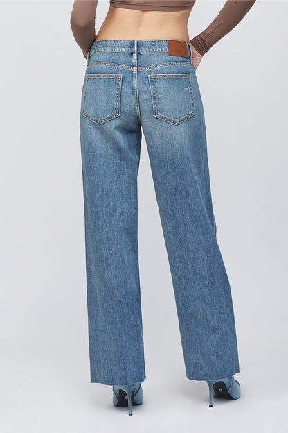 Hidden Logan Mid Rise Dad Jean