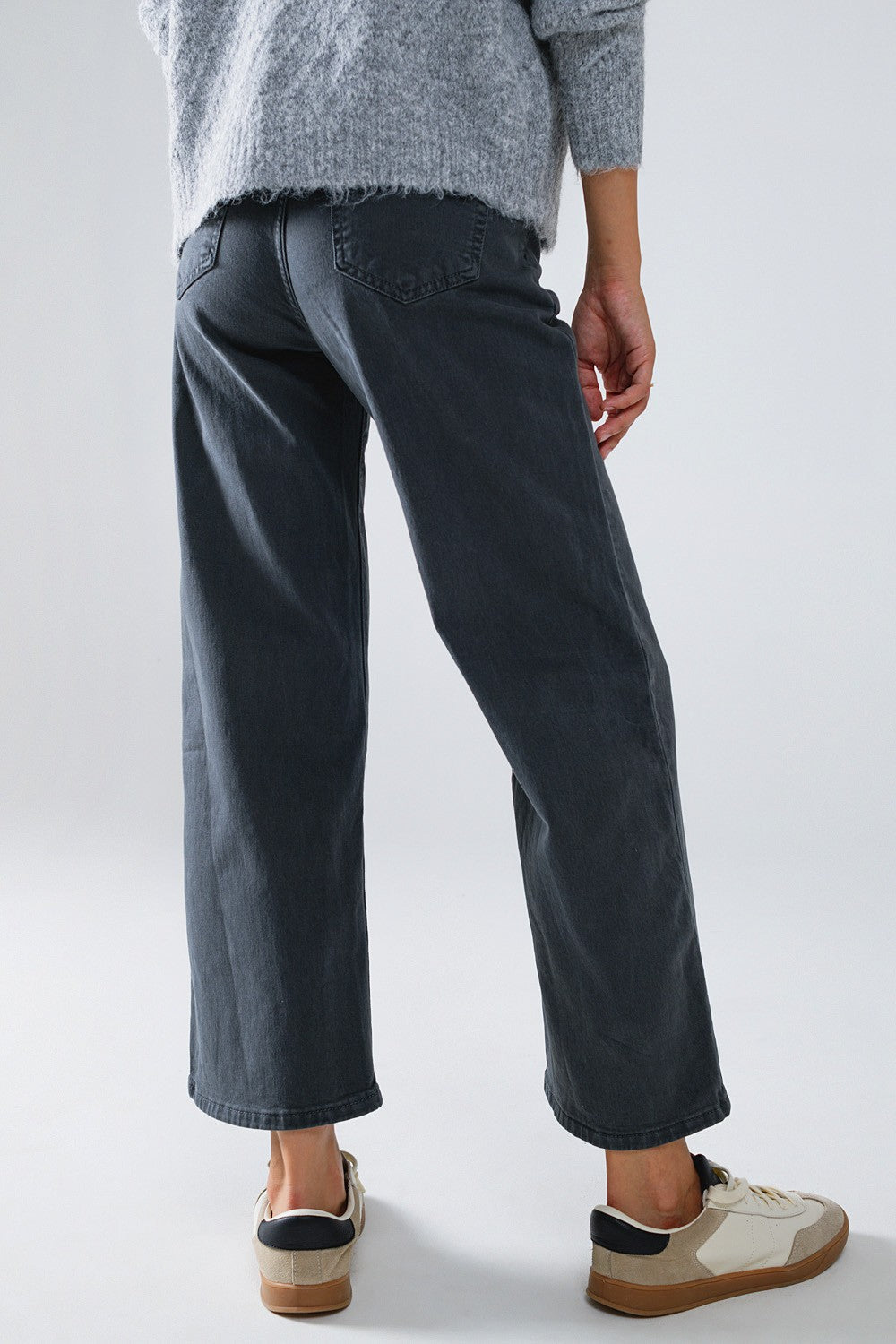Cropped Wide leg Jeans