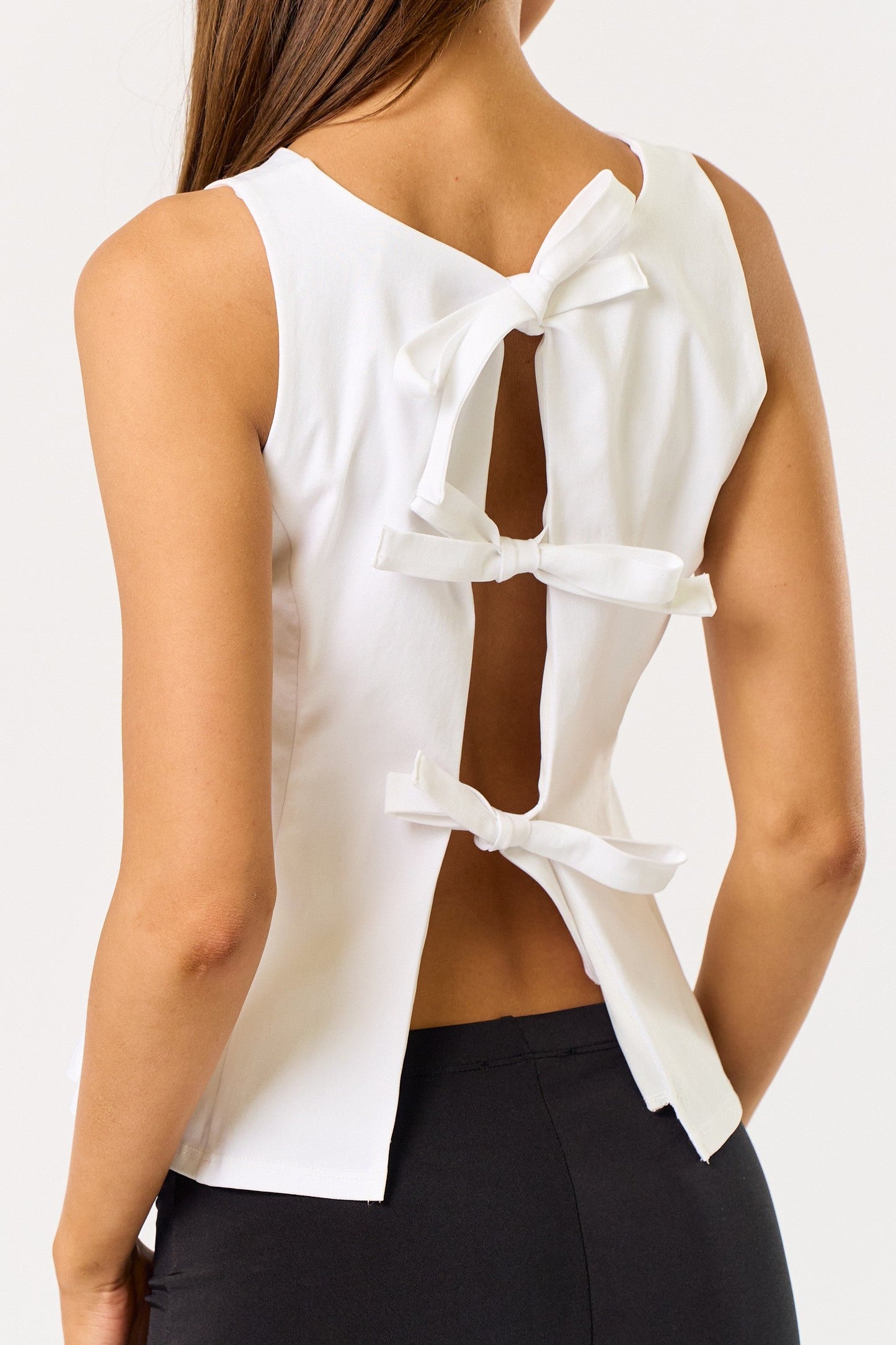 Bow Back Boat Neck Tank