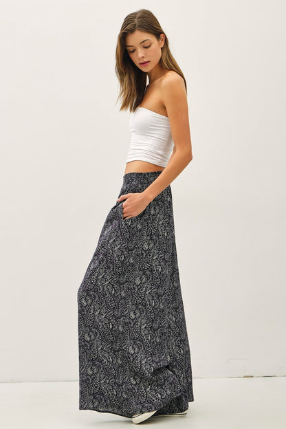 Paisly Ultra Wide Leg Pant