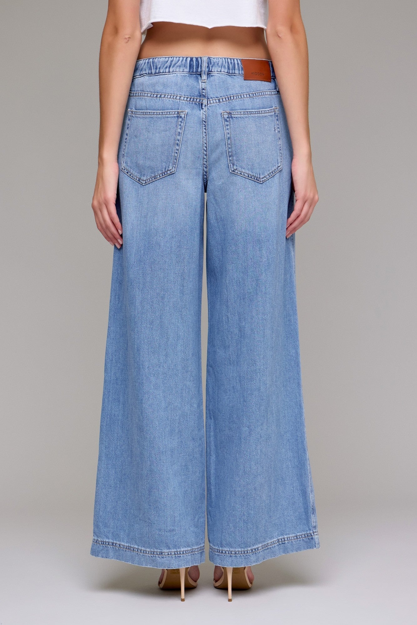 Hidden Nori Super Soft Drawstring Waistband Jean