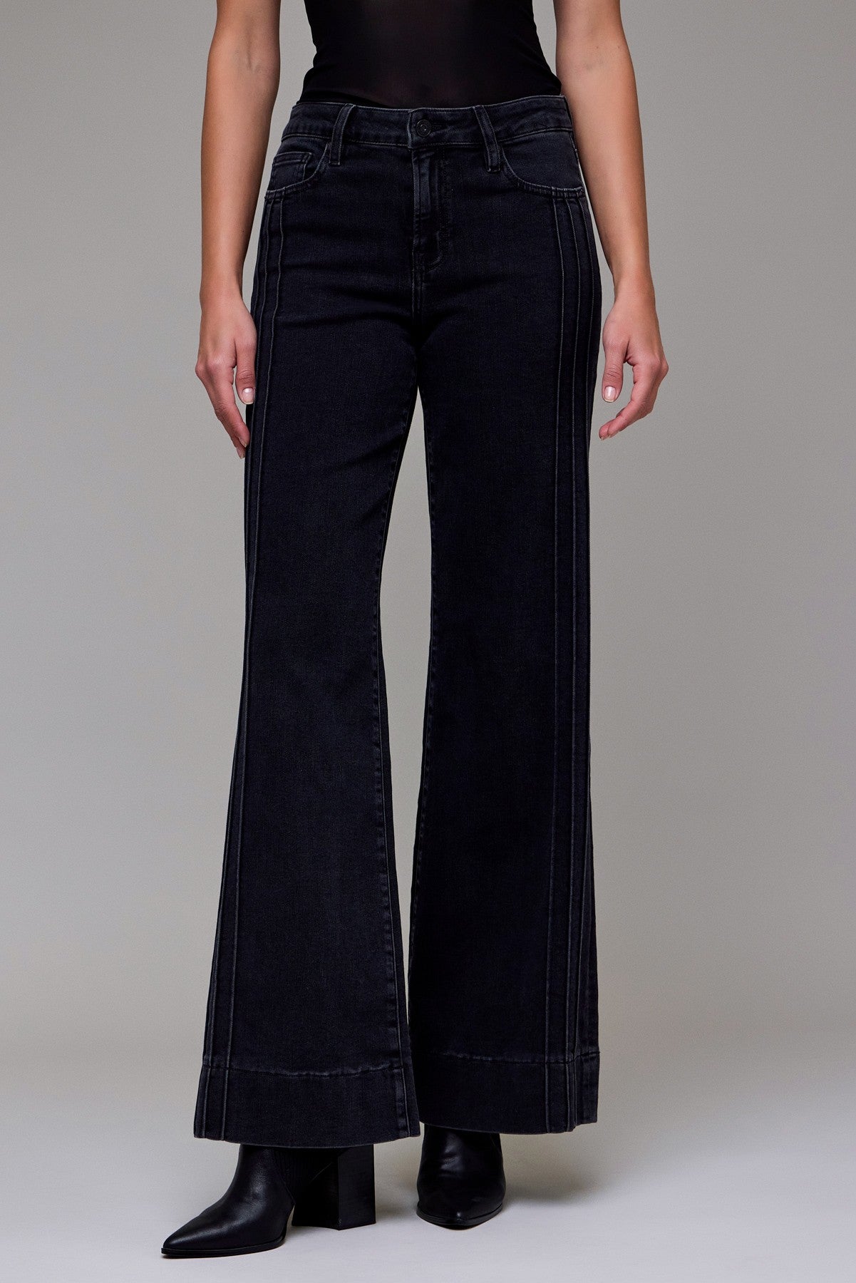 Hidden Mid Rise Happi Comfort Flare