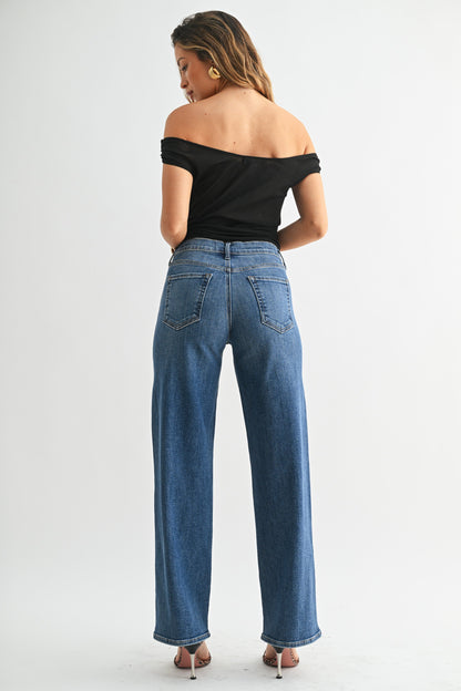 Just Black Loose Straight With Regular Hem