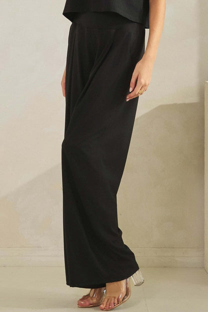 High Rise Wide Leg Pocket Pant