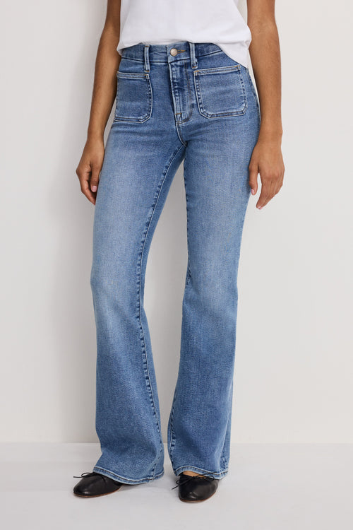 Good American Legs Flare Jeans