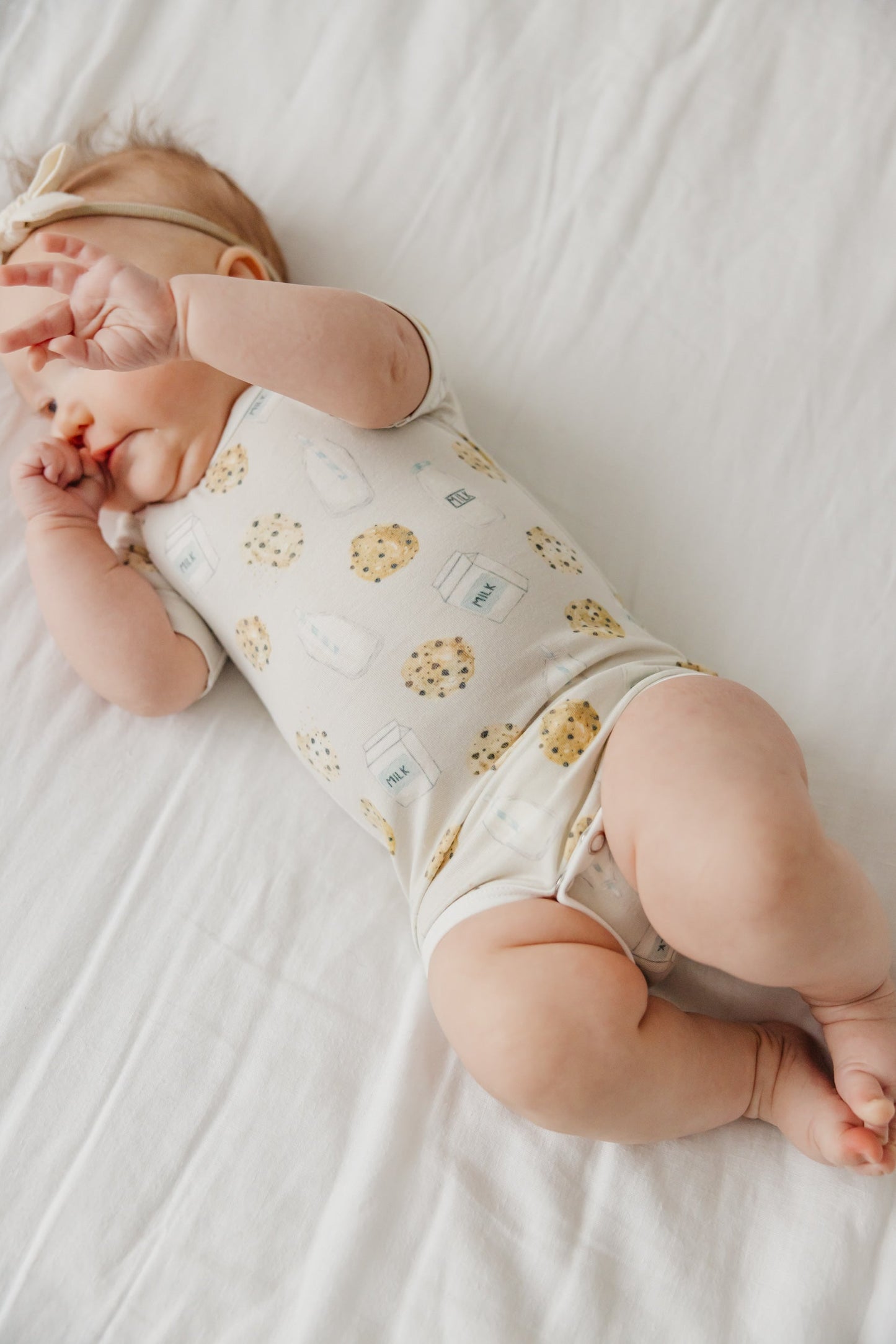 Short Sleeve Bodysuit - Chip