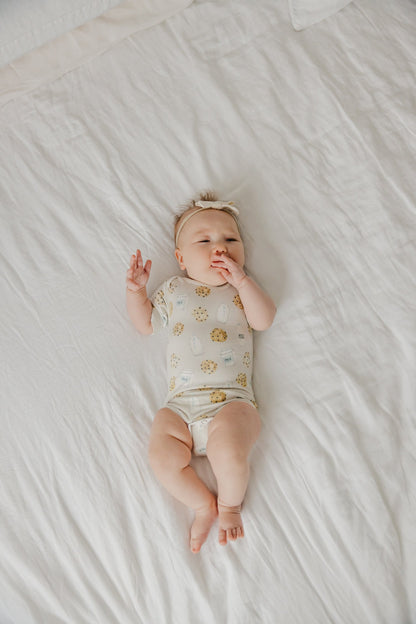 Short Sleeve Bodysuit - Chip