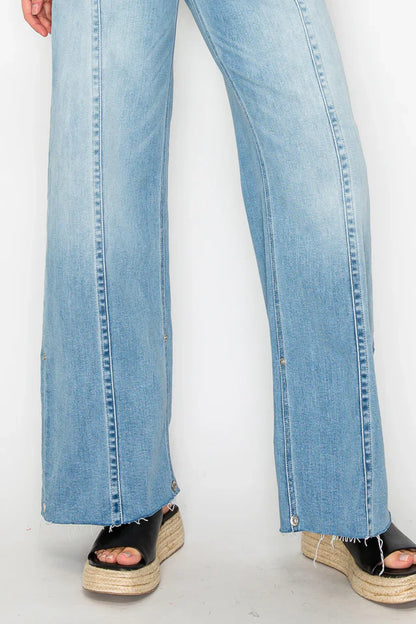 Artemis - Mid Rise Seam Front Wide Leg