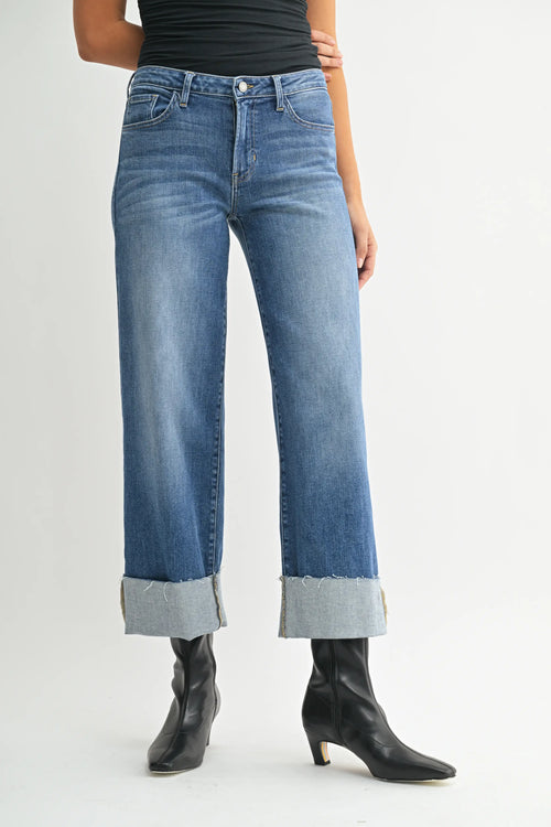 JBD Scissor Cut Slim Wide Leg