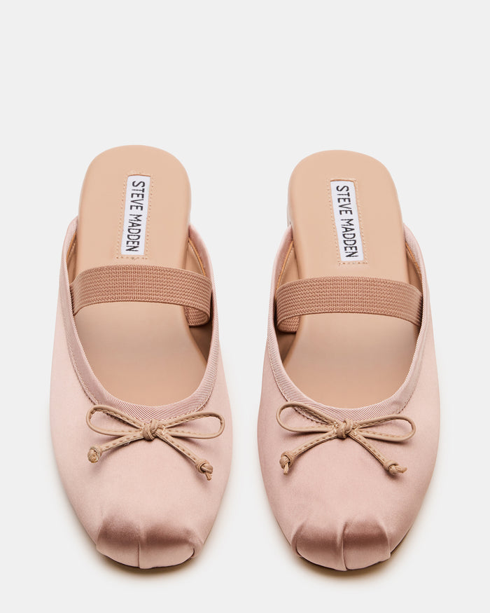 CUTESY BLUSH SATIN