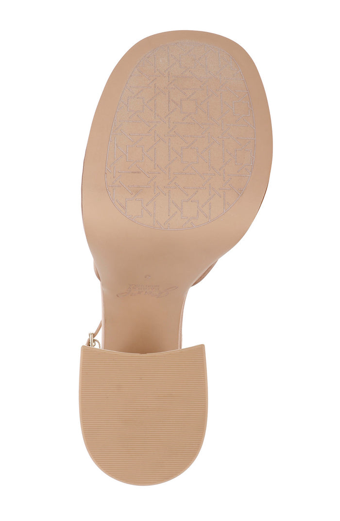 Almond Nude | Giada Round Toe Platform