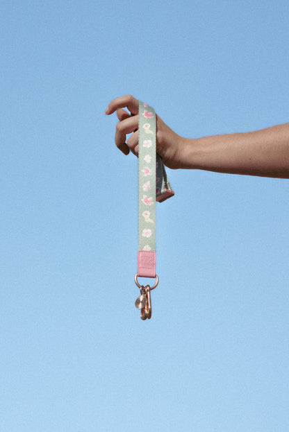 ACCESSORIES Lanyard - Sage Wildflowers