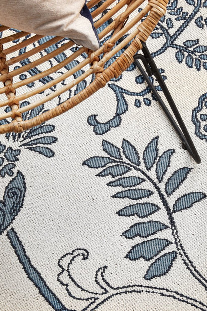 Outdoor Blue Bird Rug