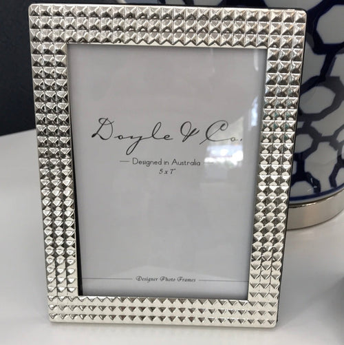 Silver Diamond Cut Frame