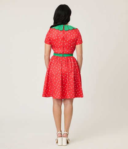 Smak Parlour Red & Green Petal Collar Flare Dress
