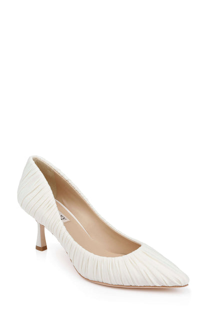 Ivory Fabric / 8.5