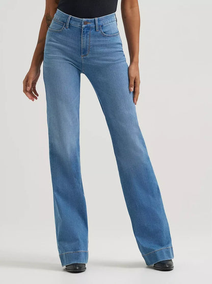 Wrangler Women's Bespoke High Rise Trouser Jean in Bristol